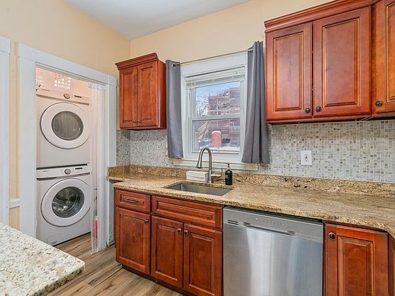 2nd image of 187 Highland St