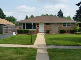 3N311 Wilson St, Elmhurst, IL 60126