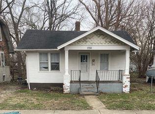 1751 E Johns Ave, Decatur, IL 62521