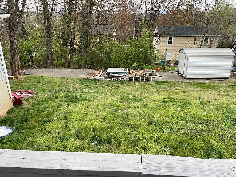 1915 Wallace Ave NE #1917 — Photo 15