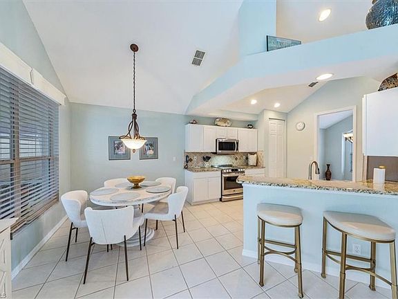 5th image of 28430 Hidden Lake Dr