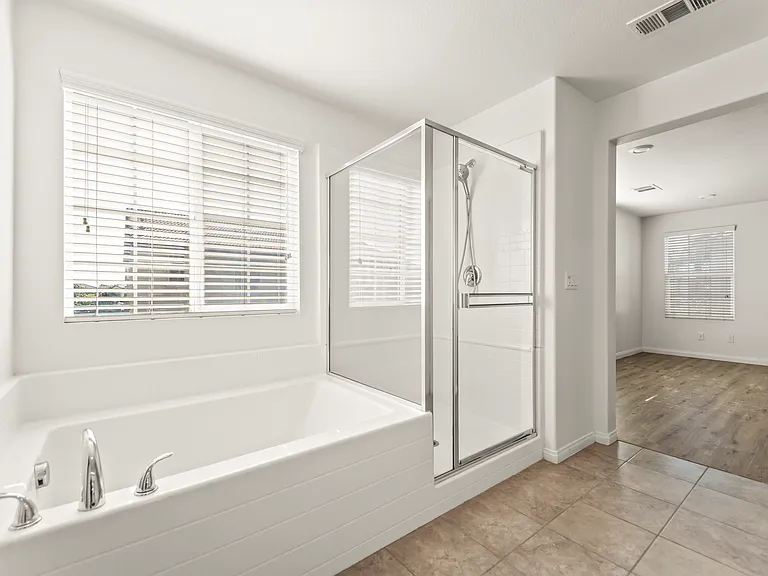 6111 Rosewood Way — Photo 20