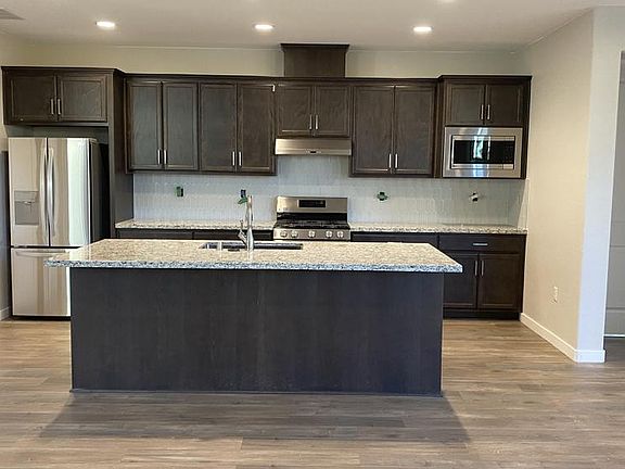 Homesite 547 Kitchen