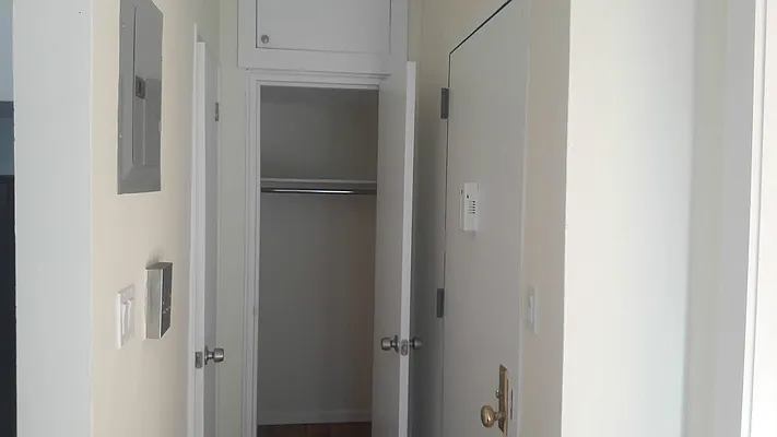 Rented by Keller Williams NYC | media 13