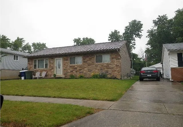 4565 Fairgrove Rd photo 1