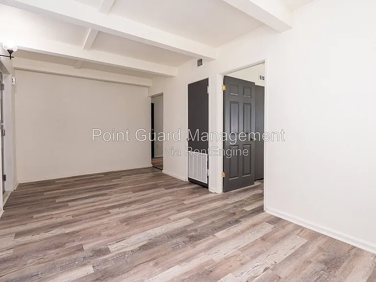 1341 W Dora St #1341 — Photo 4