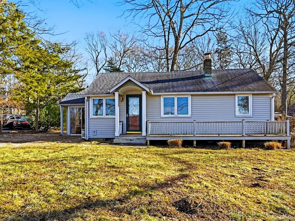 875 Oak Avenue, Southold, NY 11971