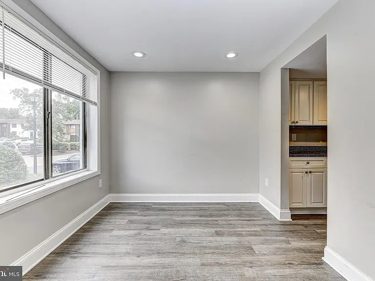 6559 Frietchie Row — Photo 4