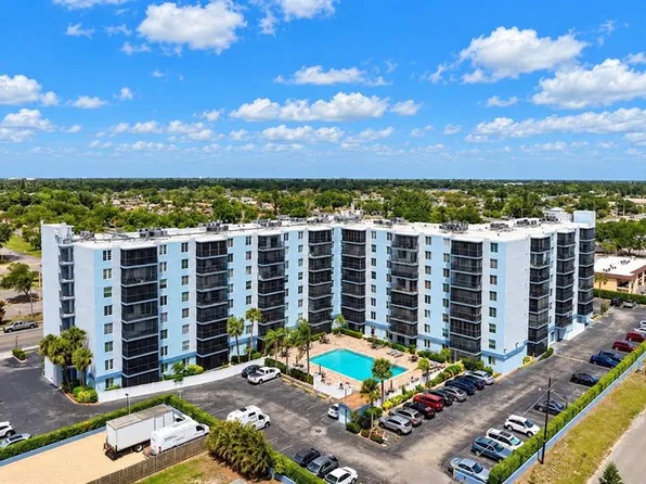2901 26th St W APT 316, Bradenton, FL 34205