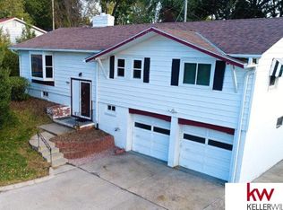 10333 W Center Rd, Omaha, NE 68124