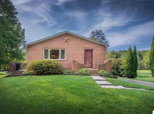 22096 Danville Amity Rd, Mount Vernon, OH 43050
