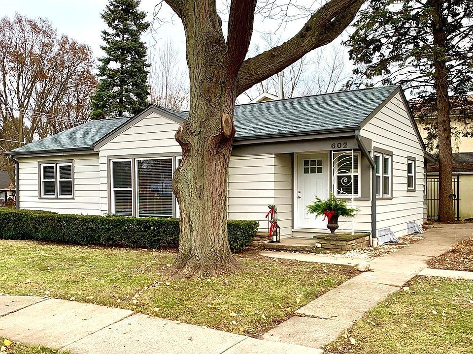 1st image of 602 S Stewart Ave