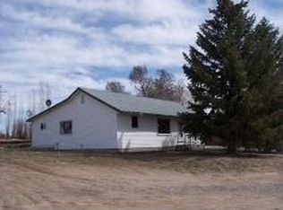 1605 N 8 W, Riverton, WY 82501