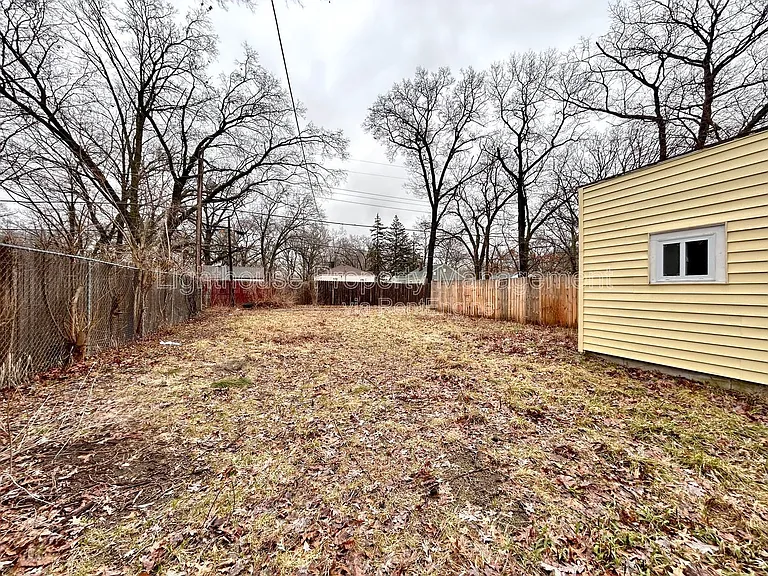 2174 Continental St — Photo 30