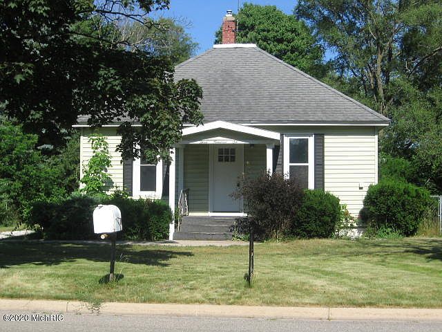 1st image of 306 N Staffon St