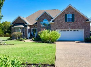 531 Briarhill Rd, Lebanon, TN 37087