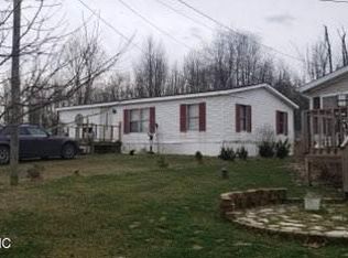 62432 S Shore Dr, Vandalia, MI 49095