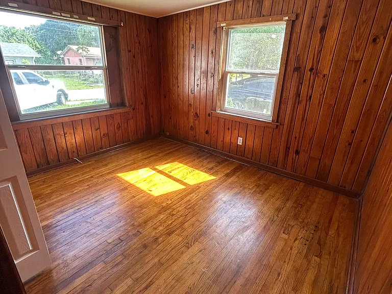 3330 NW Avenue J — Photo 17