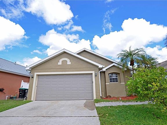 4th image of 3132 Crystal Creek Blvd