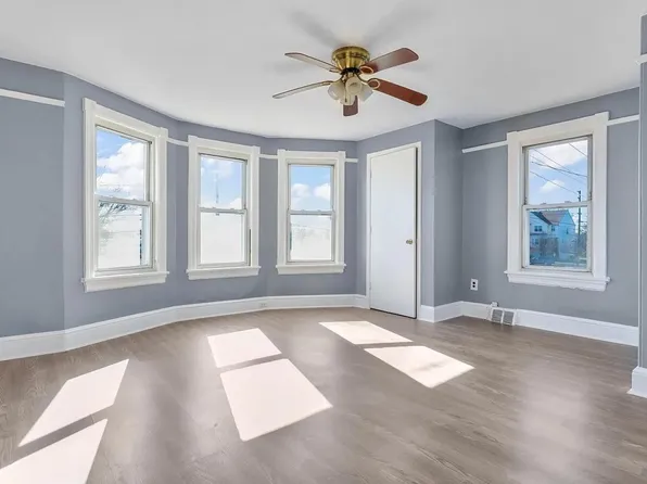 929 Bordentown Rd, Burlington City, NJ 08016