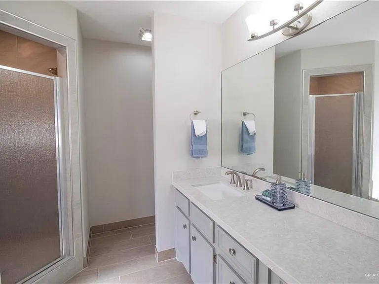2202 Morning Ln — Photo 14