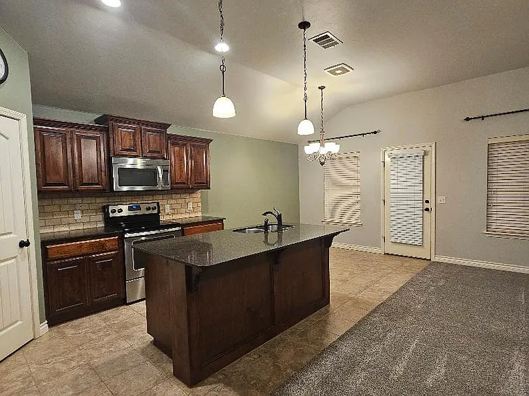 2732 Lerkim Ln — Photo 6