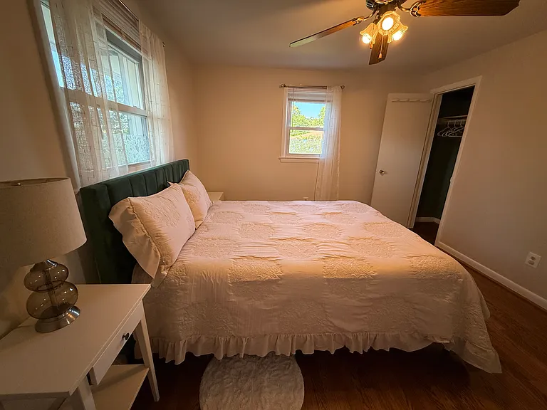 2012 S Lincoln St #2 — Photo 6