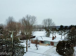 75205 Memphis Ridge Rd, Richmond, MI 48062