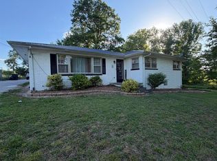 5691 Dripping Springs Rd, Smiths Grove, KY 42171