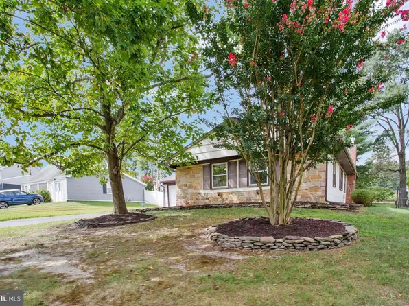 3512 Madonna Ln, Bowie, MD 20715