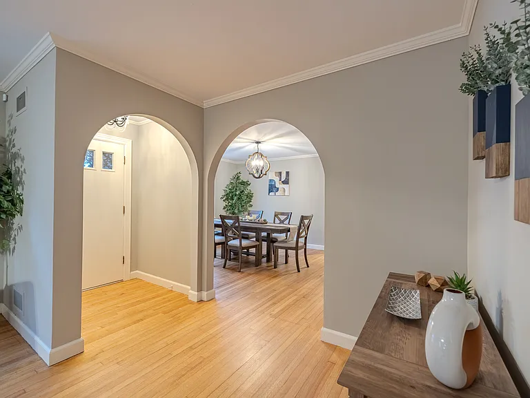 809 N Washington Ave — Photo 33