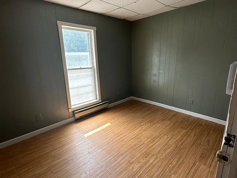 12 Valleyview St #2 — Photo 6