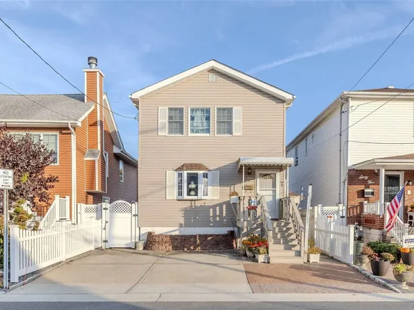 63 West Boulevard, East Rockaway, NY 11518