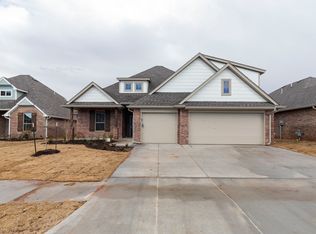 8900 Kate Xing, Yukon, OK 73099
