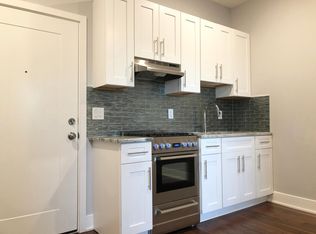 1005 S 4th St #19, Philadelphia, PA 19147
