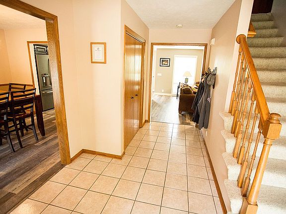 3rd image of 2113 Savannah Dr