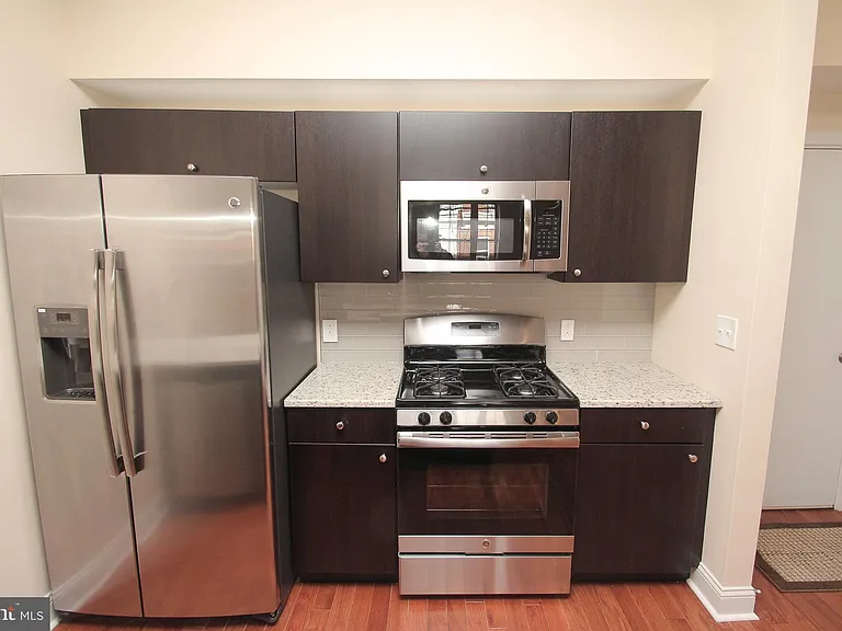 1218 S 8th St #20-2 — Photo 4