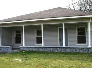 211 Mary Mack St, Muscle Shoals, AL 35661