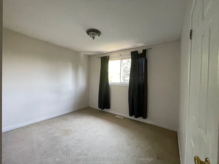 11 Orwell Cres #MAIN — Photo 12