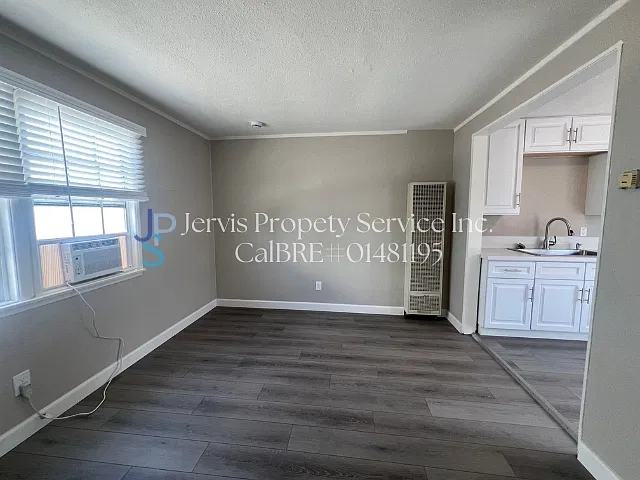 4517 E 52nd Pl #15