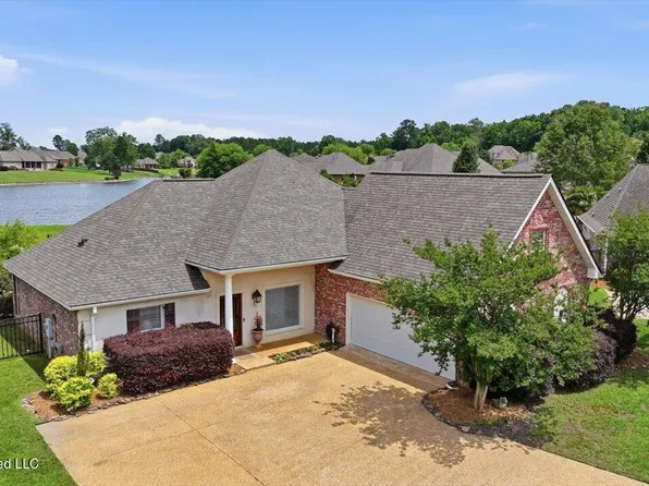 429 Providence Dr, Brandon, MS 39042