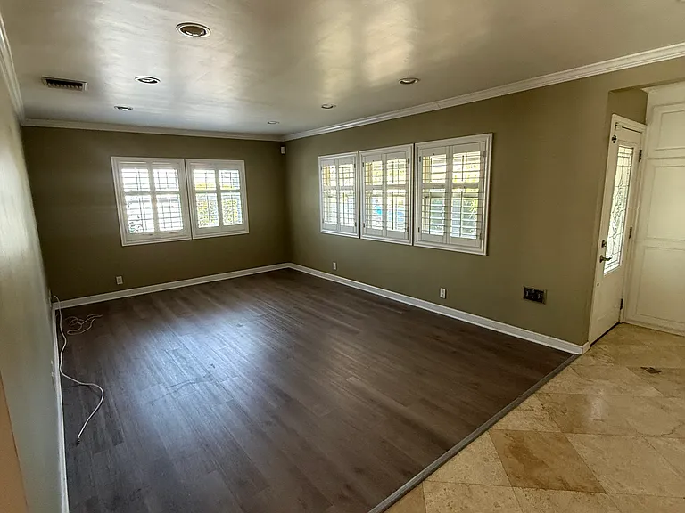 9238 Badminton Ave — Photo 3
