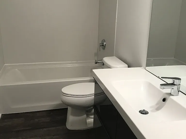 423 Greenup St #3 — Photo 5