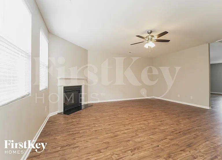 7302 Lamplighter Close Dr — Photo 5