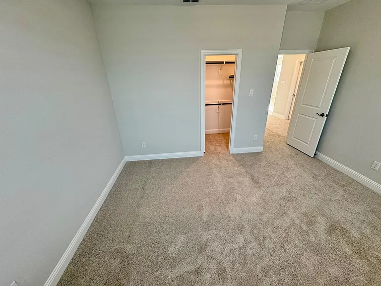 2930 Eleanor Dr — Photo 28