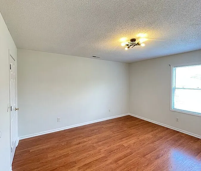 609 Piper Ct #A — Photo 10