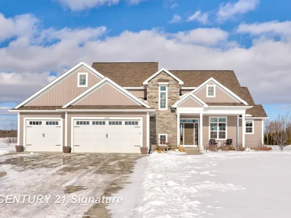 10148 Prairie View Ct, Freeland, MI 48623