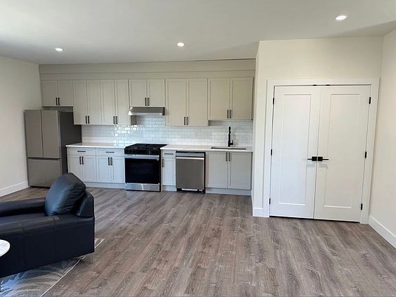 3rd image of 7268 W Wiser Lake Ct #Adu-1