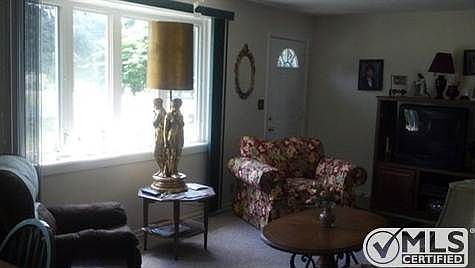 4th image of 3410 Durrett Dr