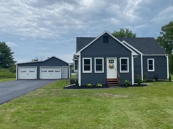 142 Veteran Hill Rd, Horseheads, NY 14845
